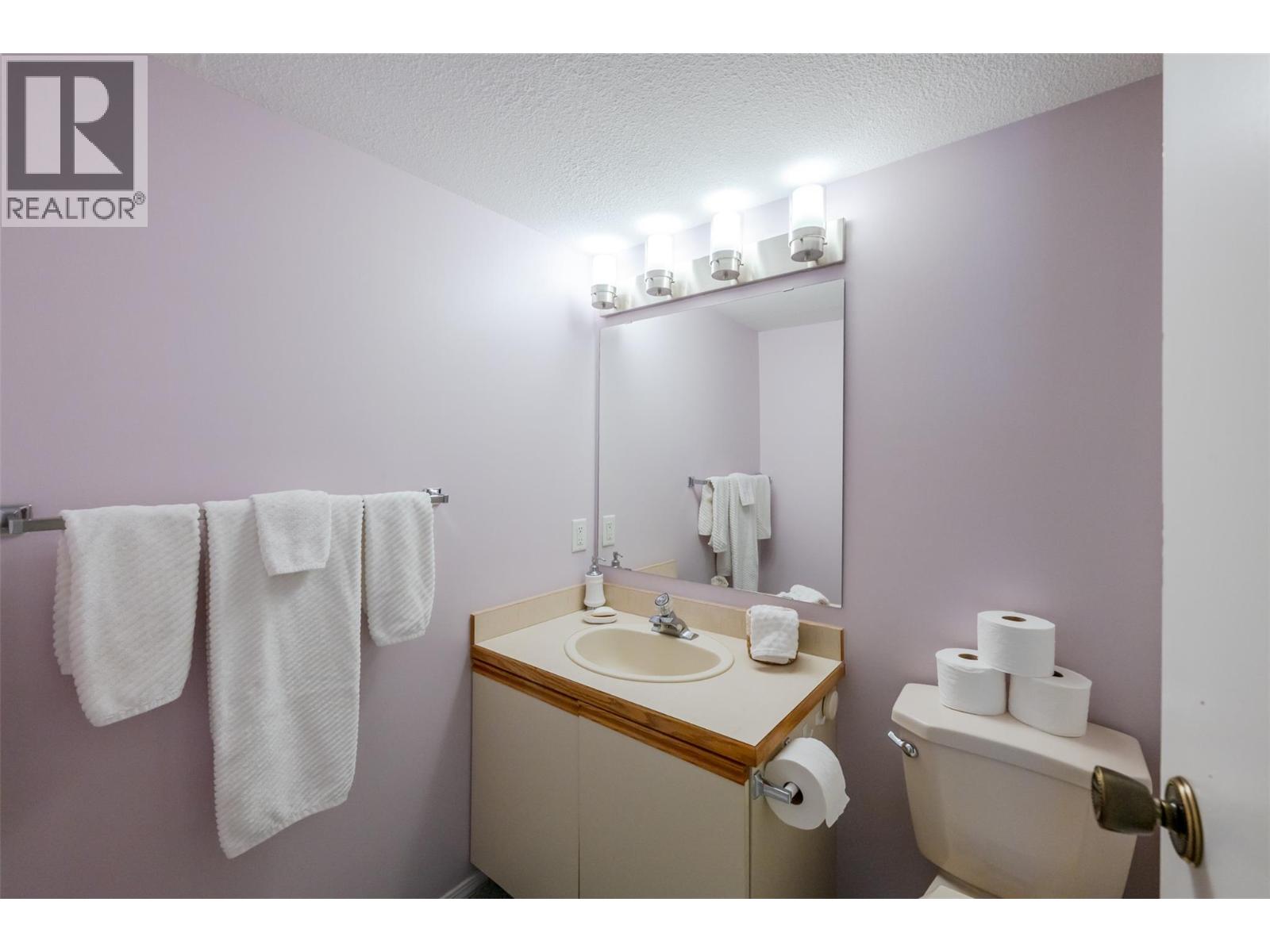 #304 84 Van Horne Street - 57