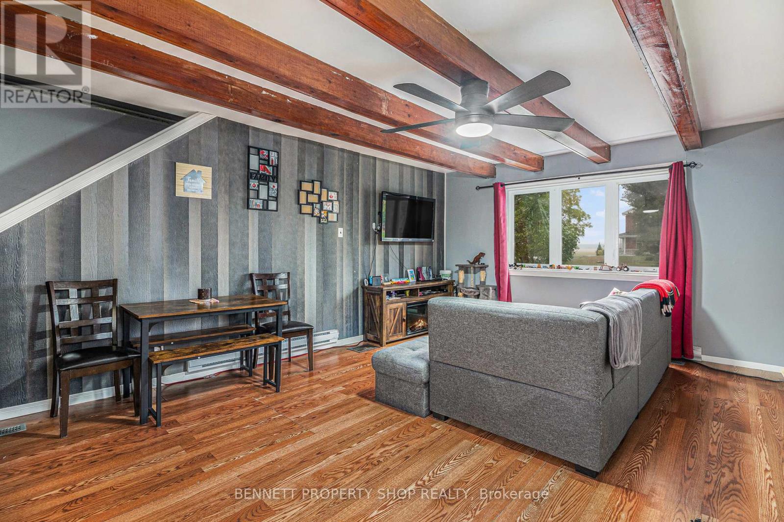 2489 DU LAC ROAD - 2
