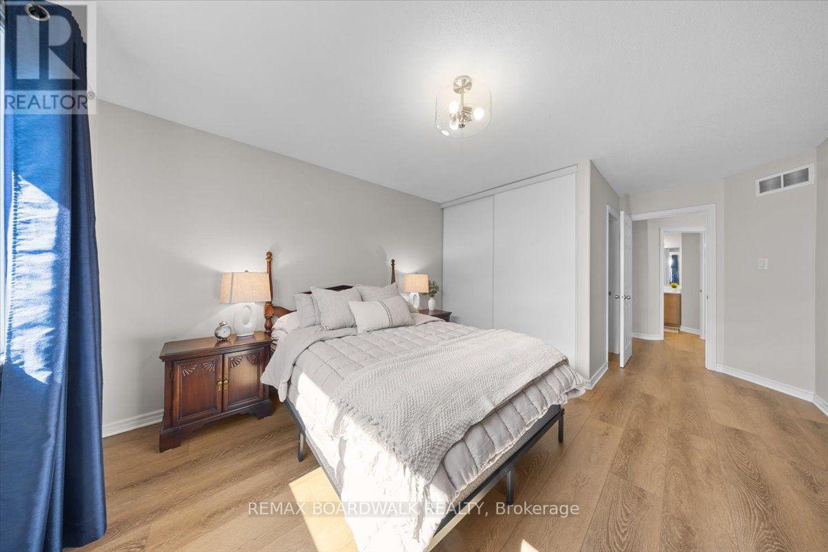 13 ALLAN BOND COURT - 21