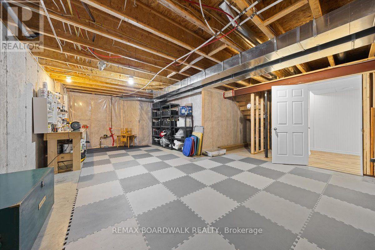 13 ALLAN BOND COURT - Image 31