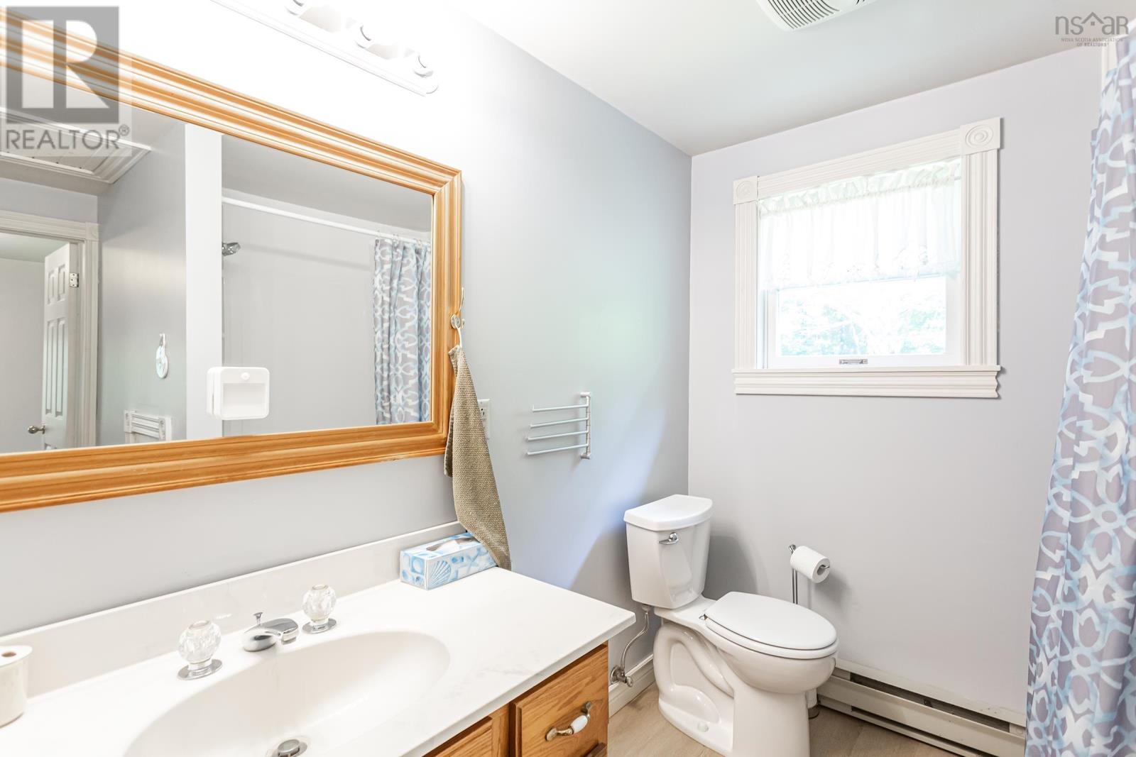 Property 27 of 42 of 12791 Shore Road
