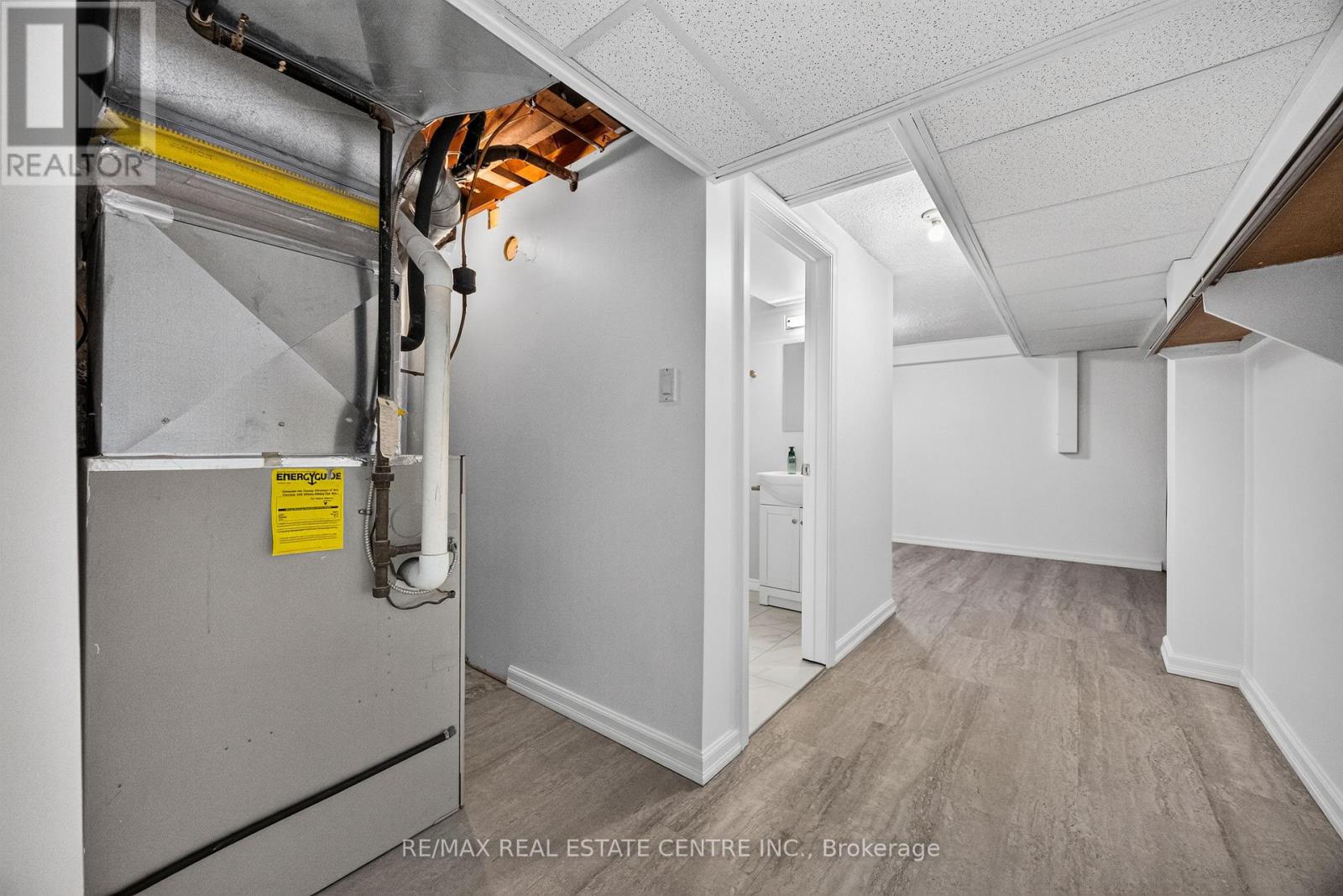 309 LASALLE AVENUE - Image 33