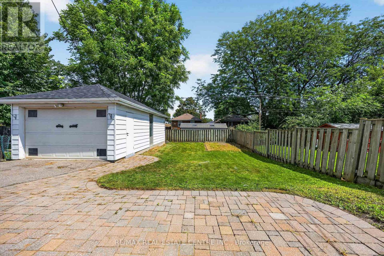309 LASALLE AVENUE - Image 39
