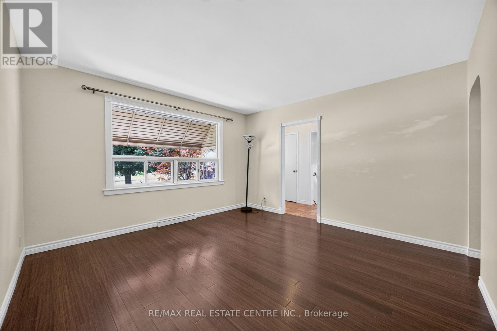 309 LASALLE AVENUE - Image 9
