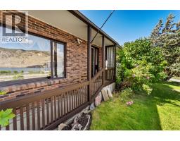 Primary Bedroom - 6860 Watson Drive W, Kamloops, BC V0K2J0 Photo 9