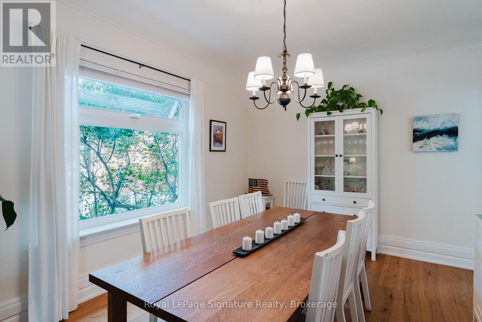 76 TROWBRIDGE STREET W - 10