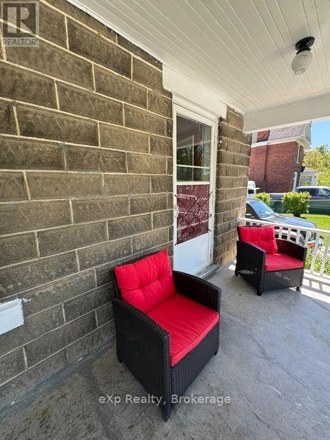 1775 4TH AVENUE W - Image 4