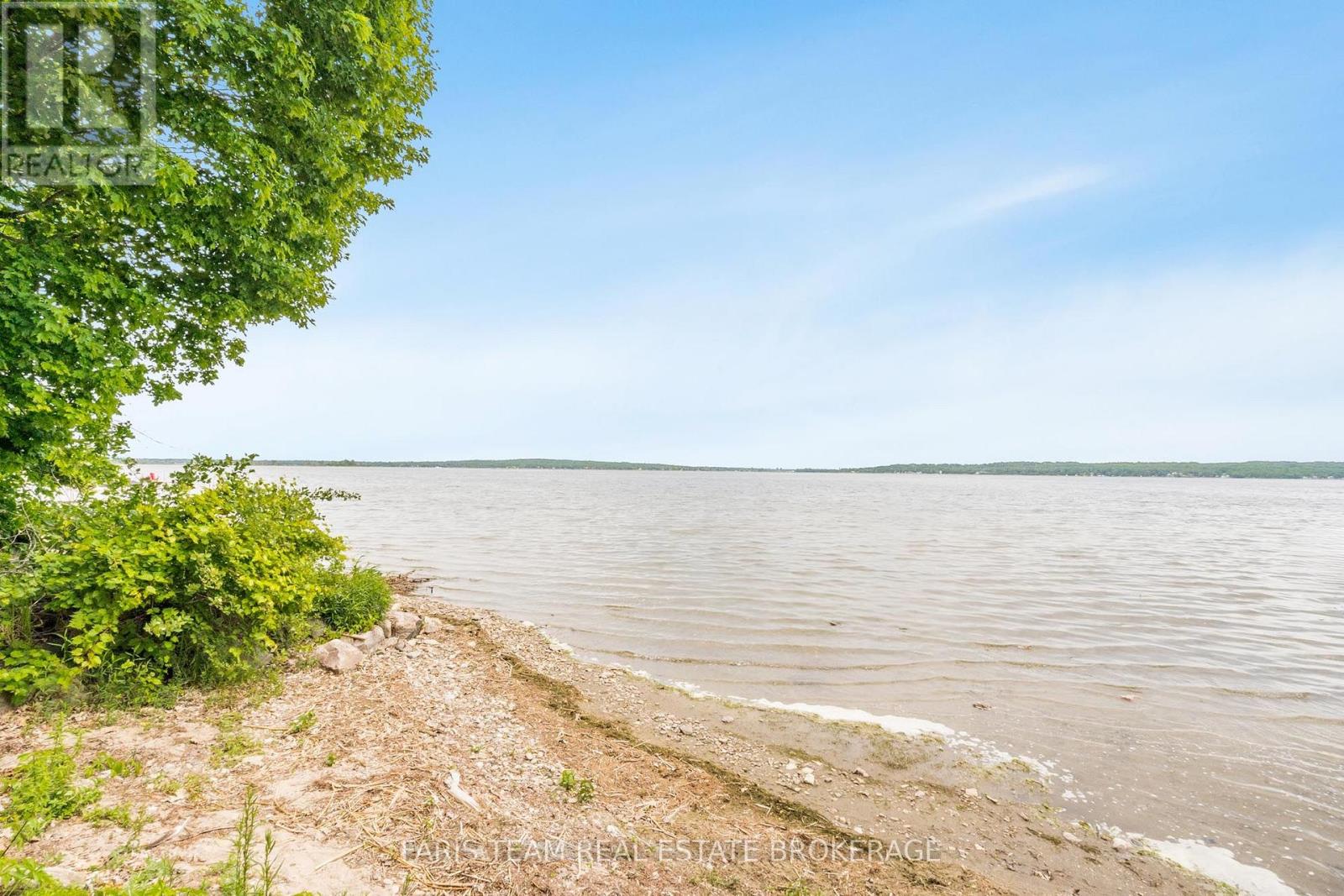 365 ROBINS POINT ROAD - 22