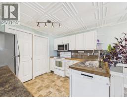Bedroom - 107, 6834 59 Avenue, Red Deer, AB T4P1C9 Photo 6