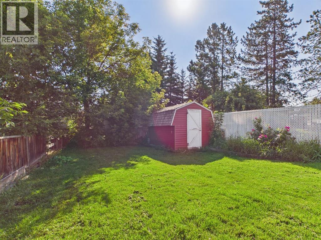 107, 6834 59 Avenue - 23
