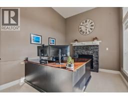 15 13887 Docksteader Loop, Maple Ridge, BC V4R0A2 Photo 8