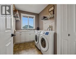15 13887 Docksteader Loop, Maple Ridge, BC V4R0A2 Photo 11