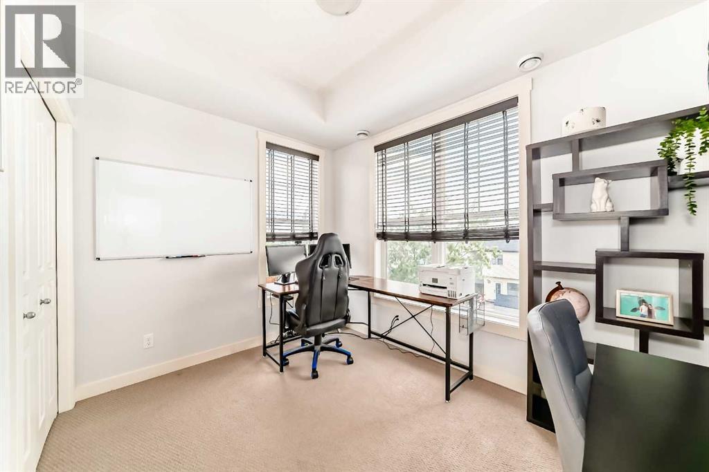 652 Cranford Walk SE - 31