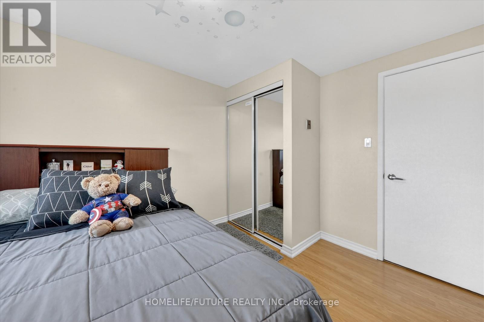 #70 38 JOHN CABOT WAY - 26