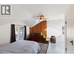 5165 Cordova Bay Rd, Saanich, BC V8Y2K7 Photo 32