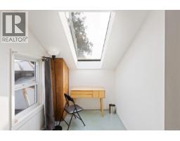 5165 Cordova Bay Rd, Saanich, BC V8Y2K7 Photo 33