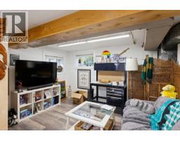 5165 Cordova Bay Rd, Saanich, BC V8Y2K7 Photo 35