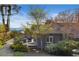 5165 Cordova Bay Rd, Saanich, BC V8Y2K7 Photo 39