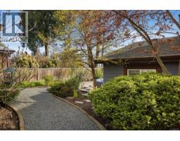 5165 Cordova Bay Rd, Saanich, BC V8Y2K7 Photo 48
