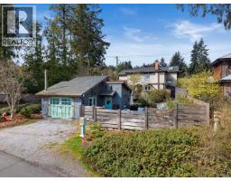 5165 Cordova Bay Rd, Saanich, BC V8Y2K7 Photo 51
