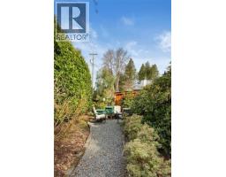 5165 Cordova Bay Rd, Saanich, BC V8Y2K7 Photo 52
