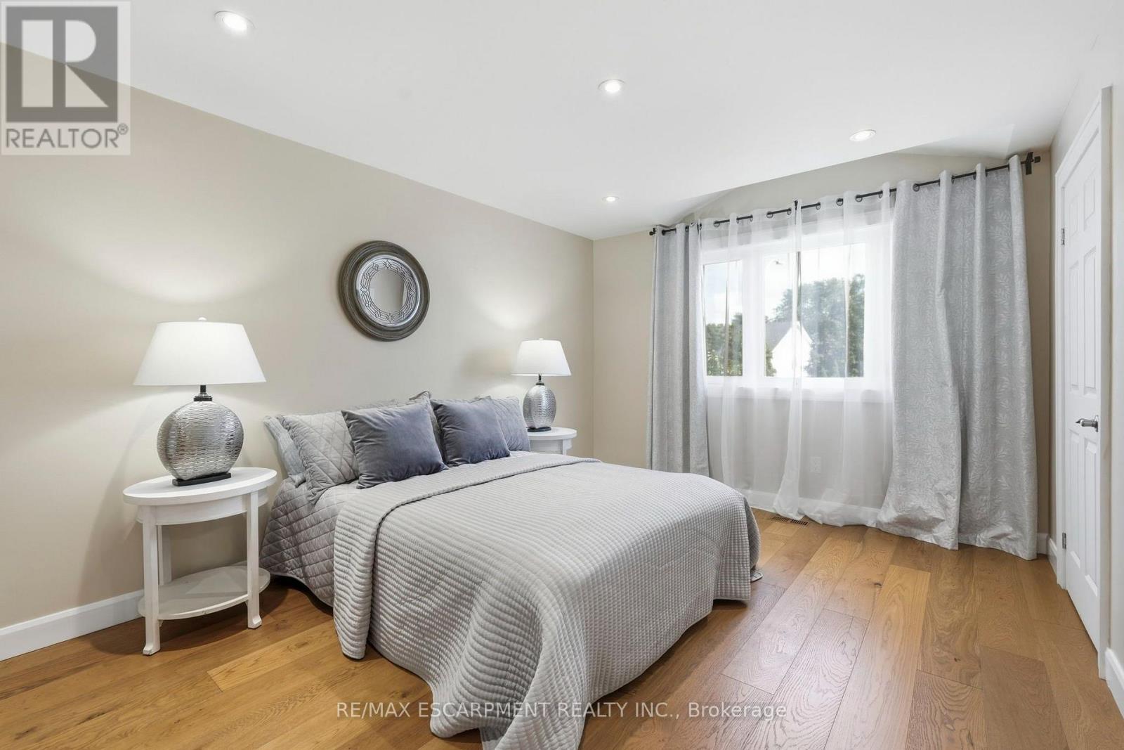 18 SABLE DRIVE - 19