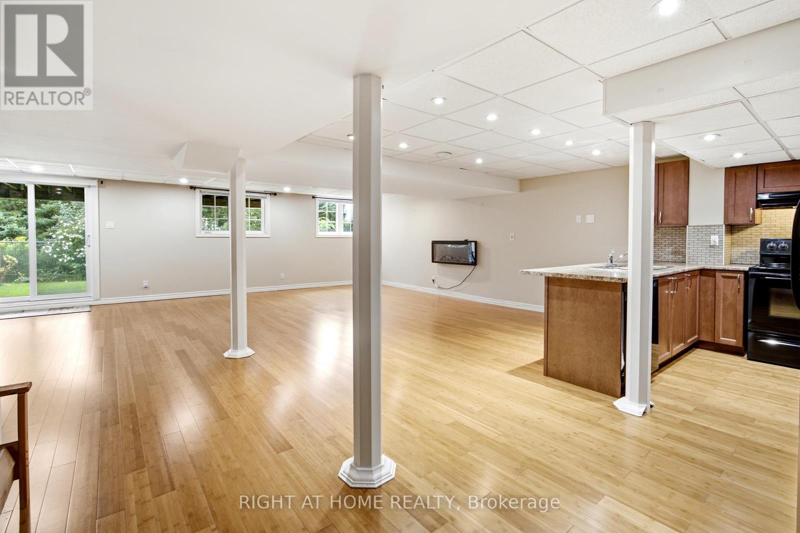 1427 ALDERGROVE COURT - Image 31