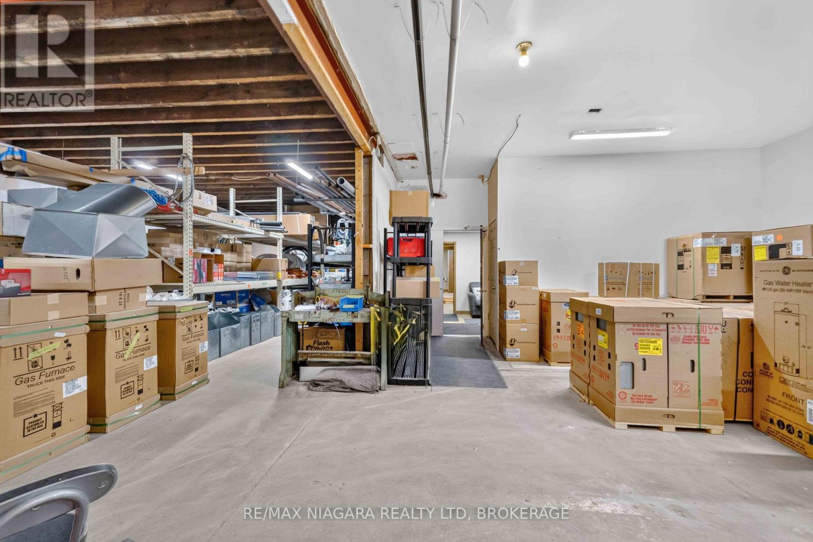 2517 First St Louth Street — photo 27