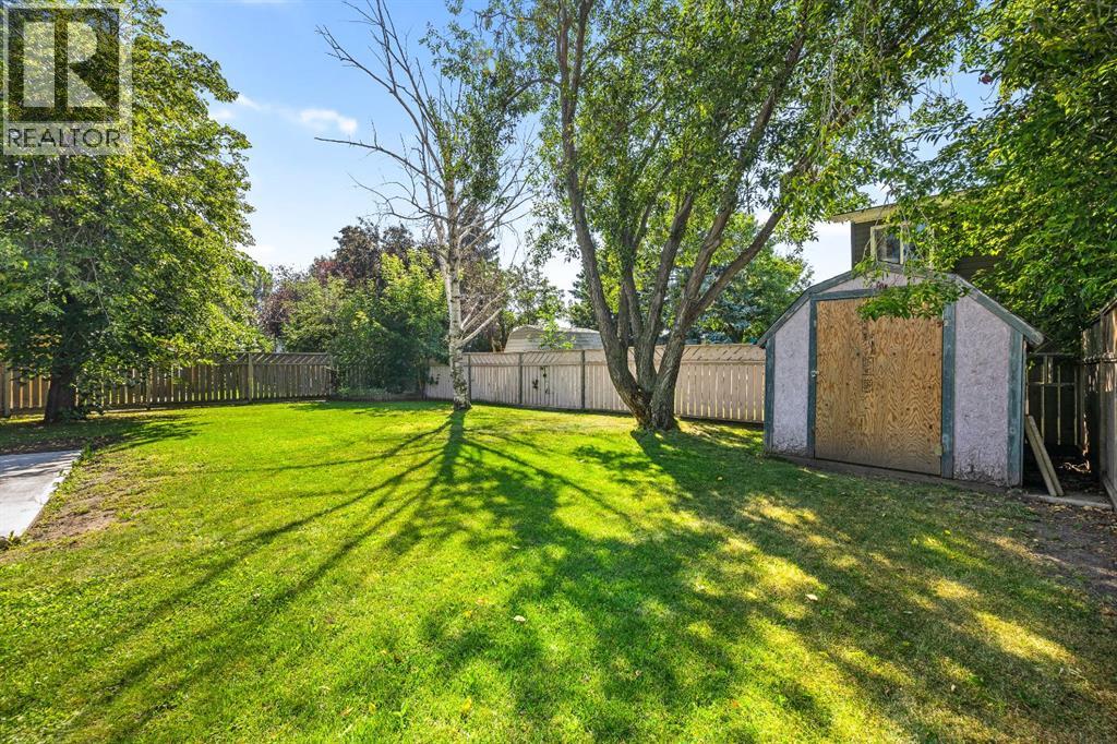 3910 57 Avenue - 35