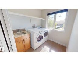 5833 Mullen Pl Nw, Edmonton, AB T6R0T5 Photo 16
