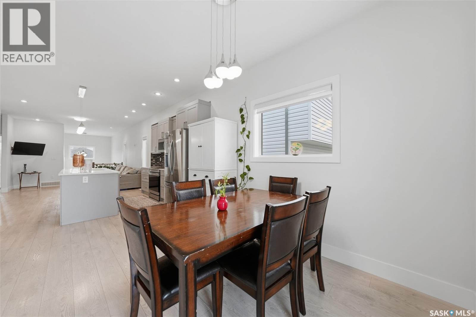 171 Thakur STREET - Image 14