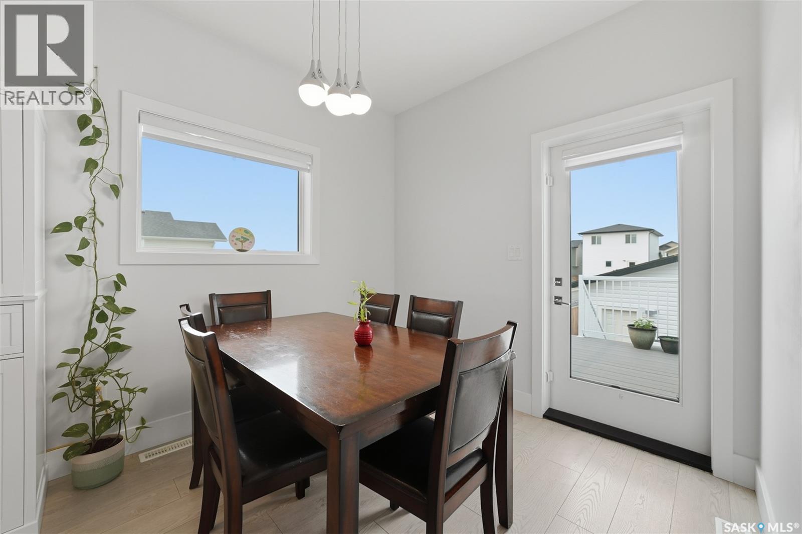 171 Thakur STREET - Image 13