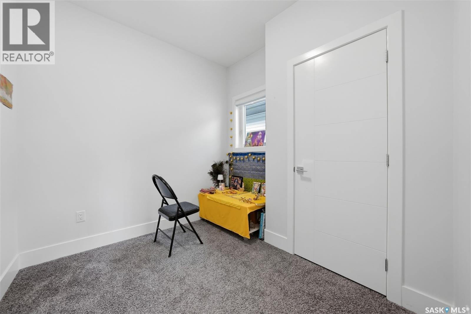 171 Thakur STREET - 22