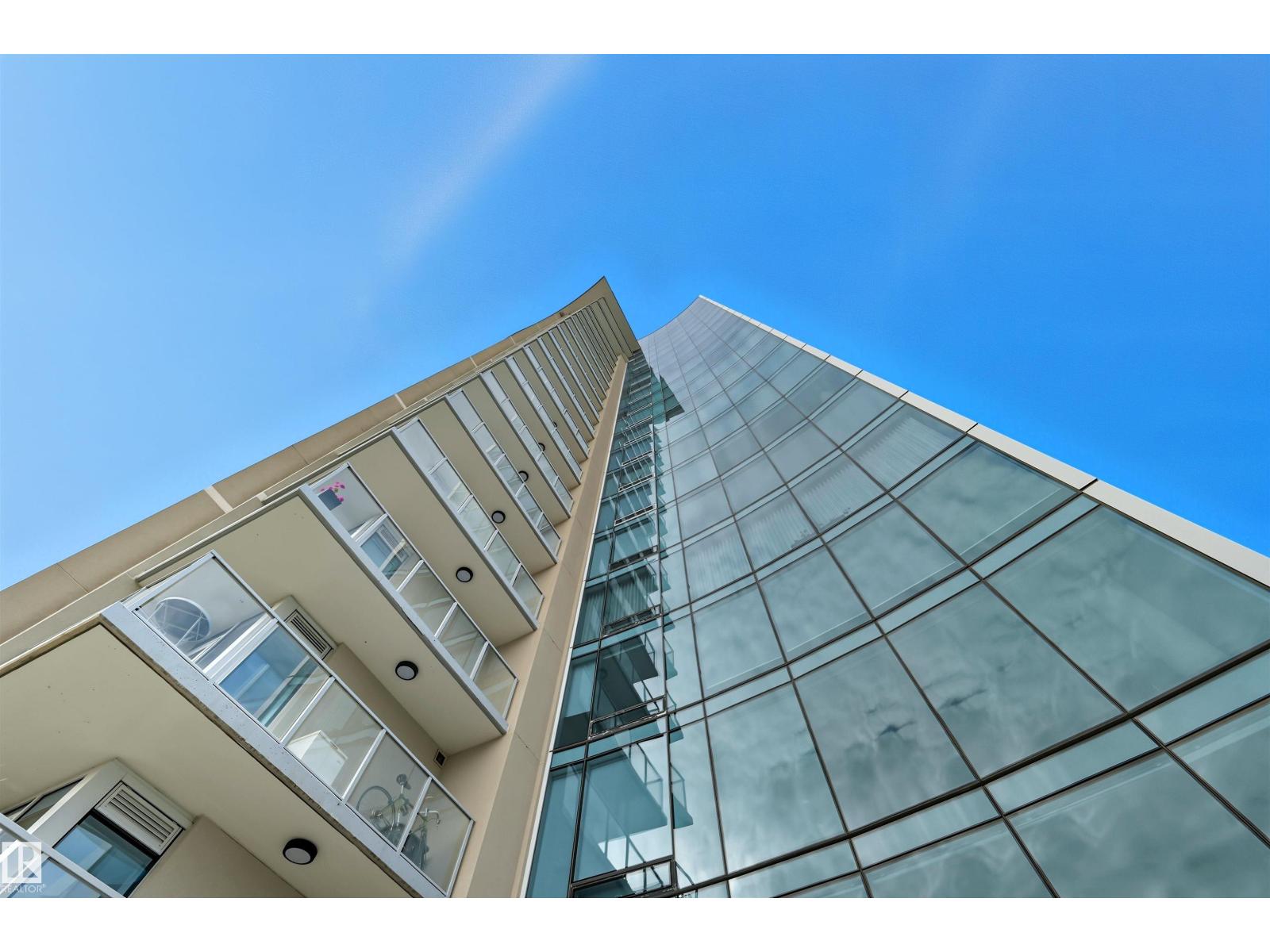 #2002 9720 106 ST NW - 38