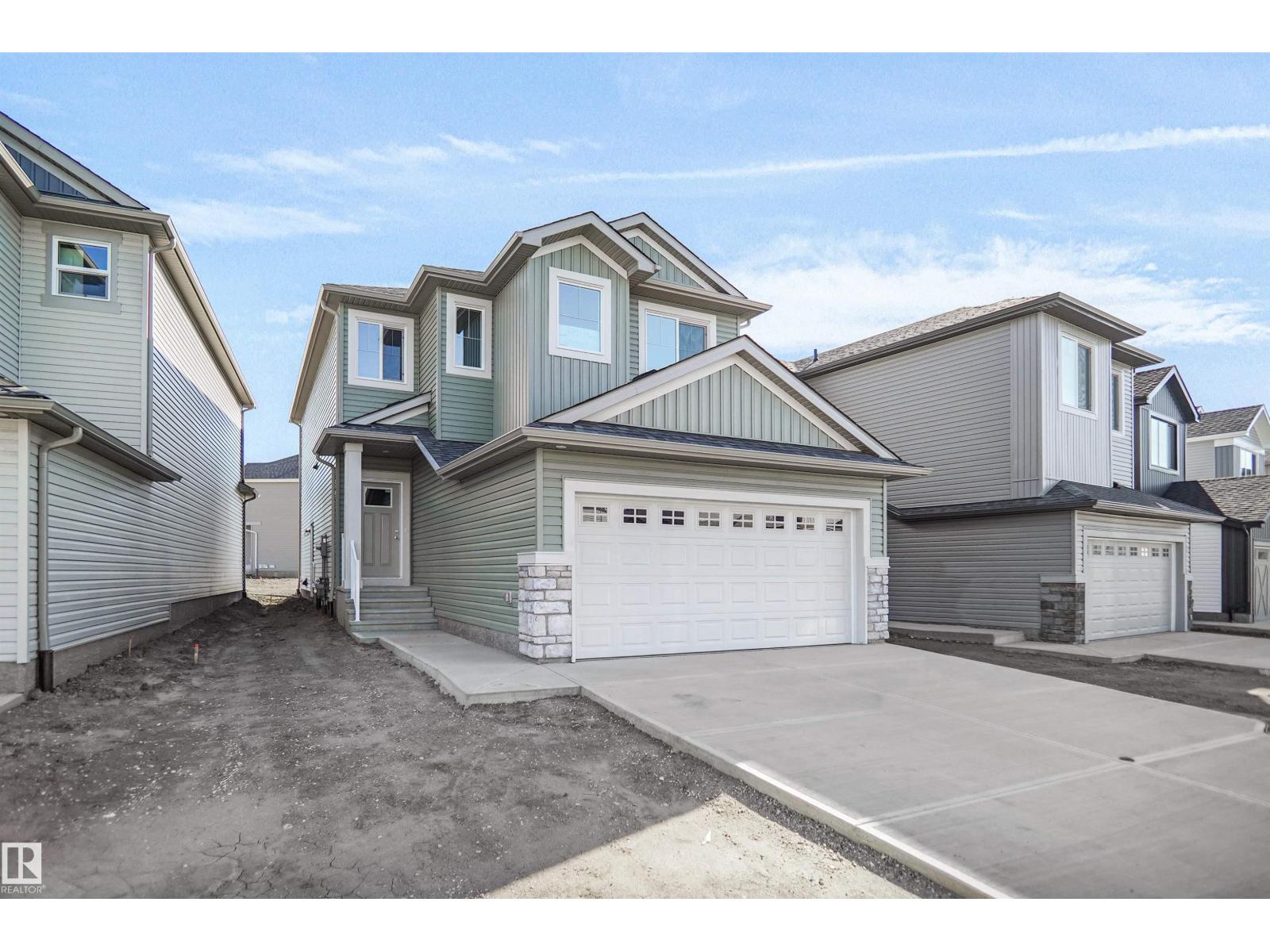 1015 14 AV NW - 1