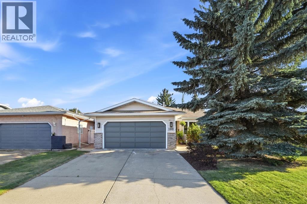 Listing photo – 180 Dixon Crescent, Red Deer