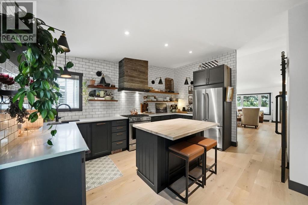 Listing photo – 180 Dixon Crescent, Red Deer