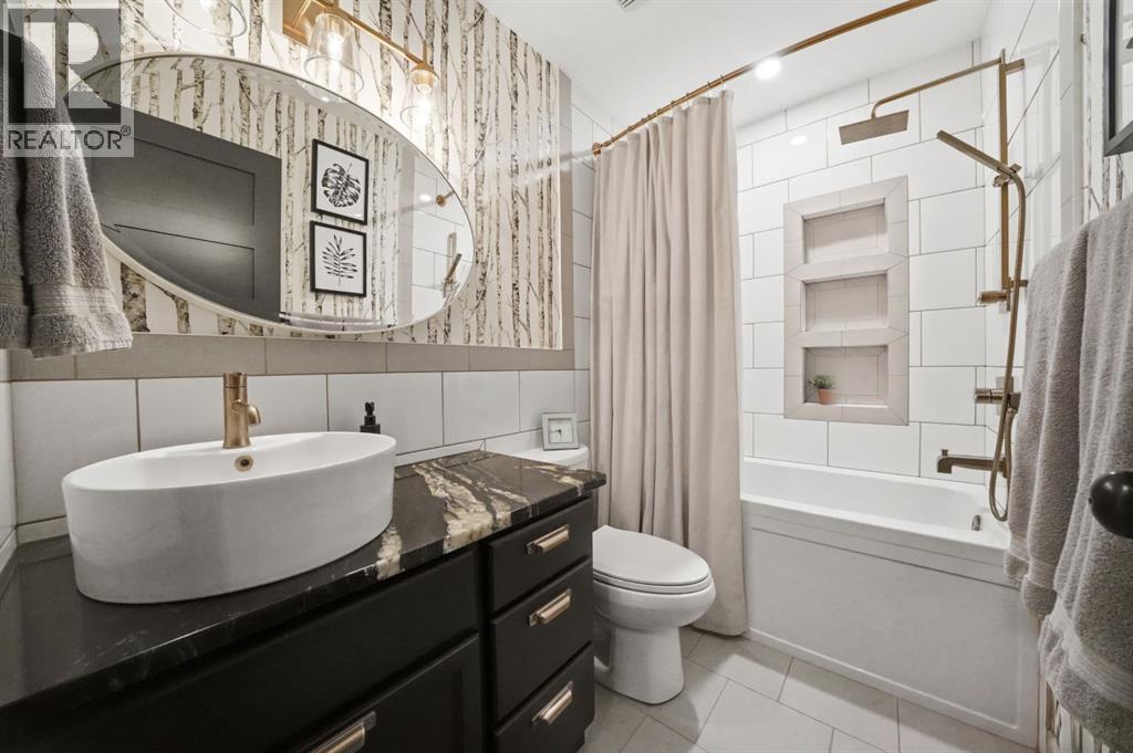Listing photo – 180 Dixon Crescent, Red Deer