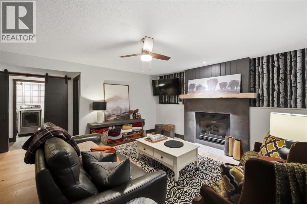Listing photo – 180 Dixon Crescent, Red Deer