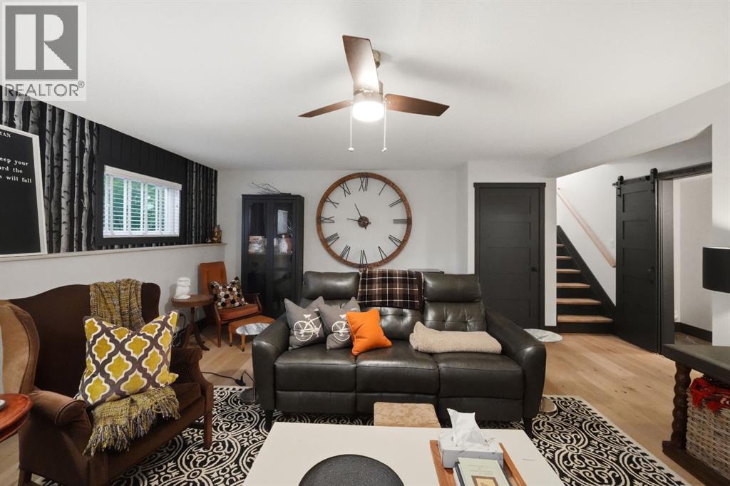 Listing photo – 180 Dixon Crescent, Red Deer