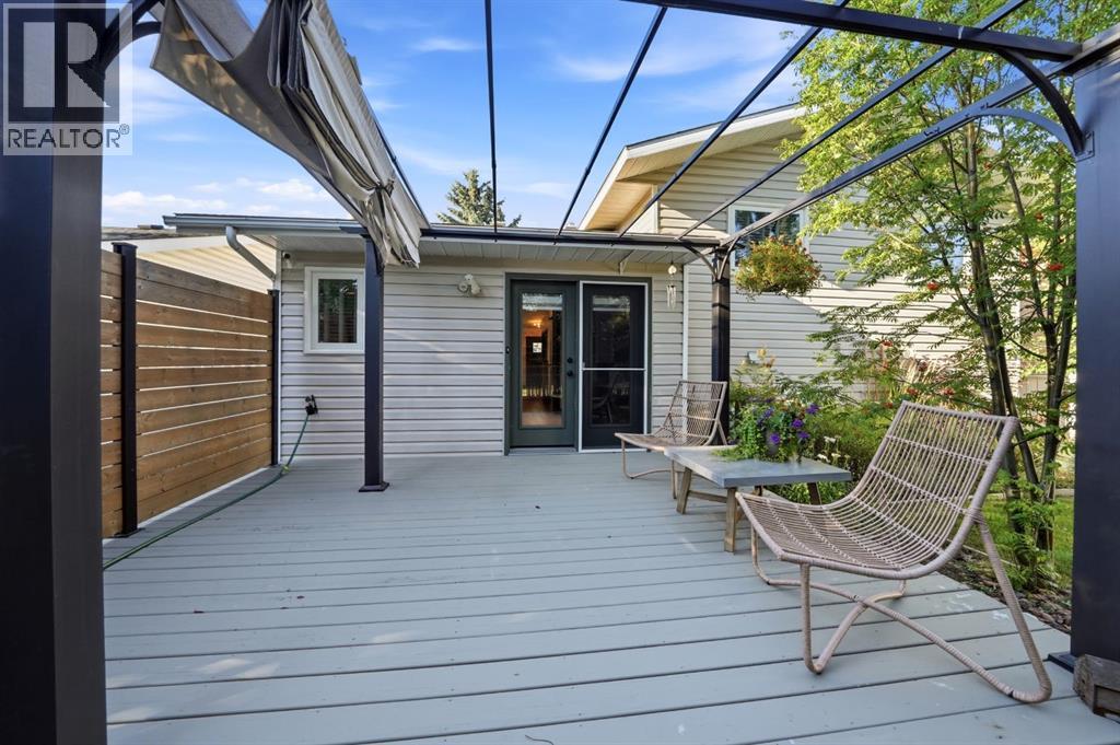 Listing photo – 180 Dixon Crescent, Red Deer
