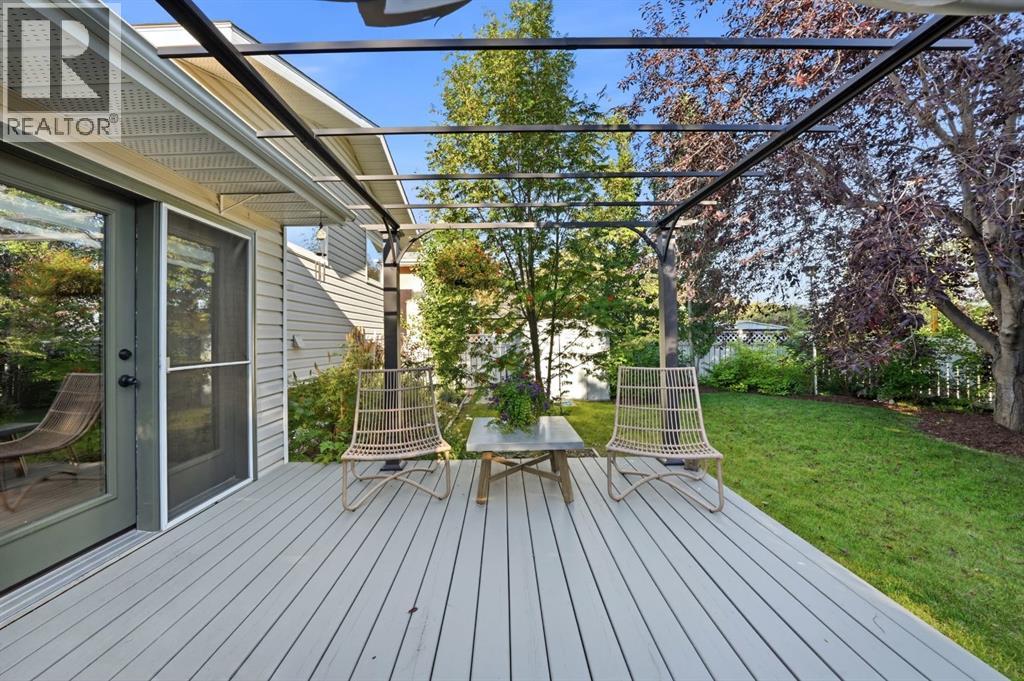 Listing photo – 180 Dixon Crescent, Red Deer