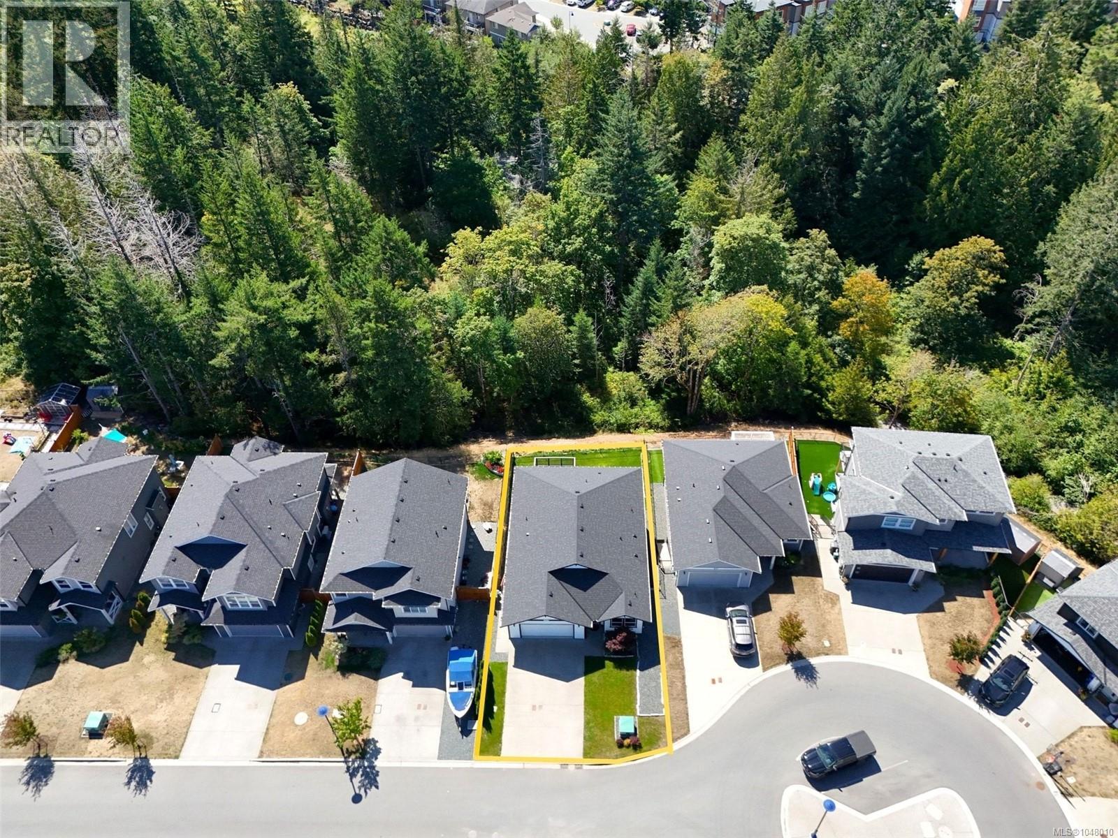 933 Blakeon Pl, Langford