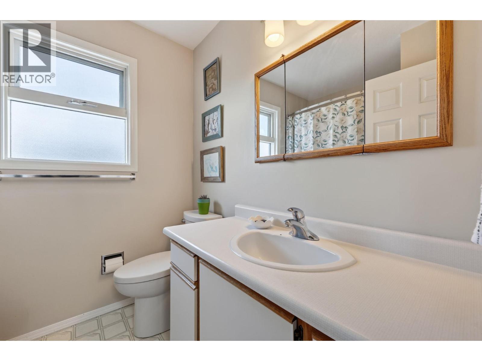 2054 Aster Road, Kelowna