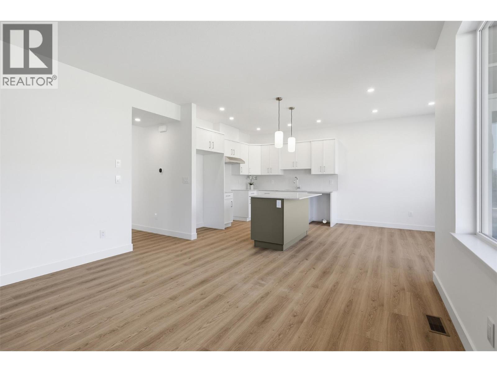 2050 Grasslands Boulevard Unit# 146, Kamloops