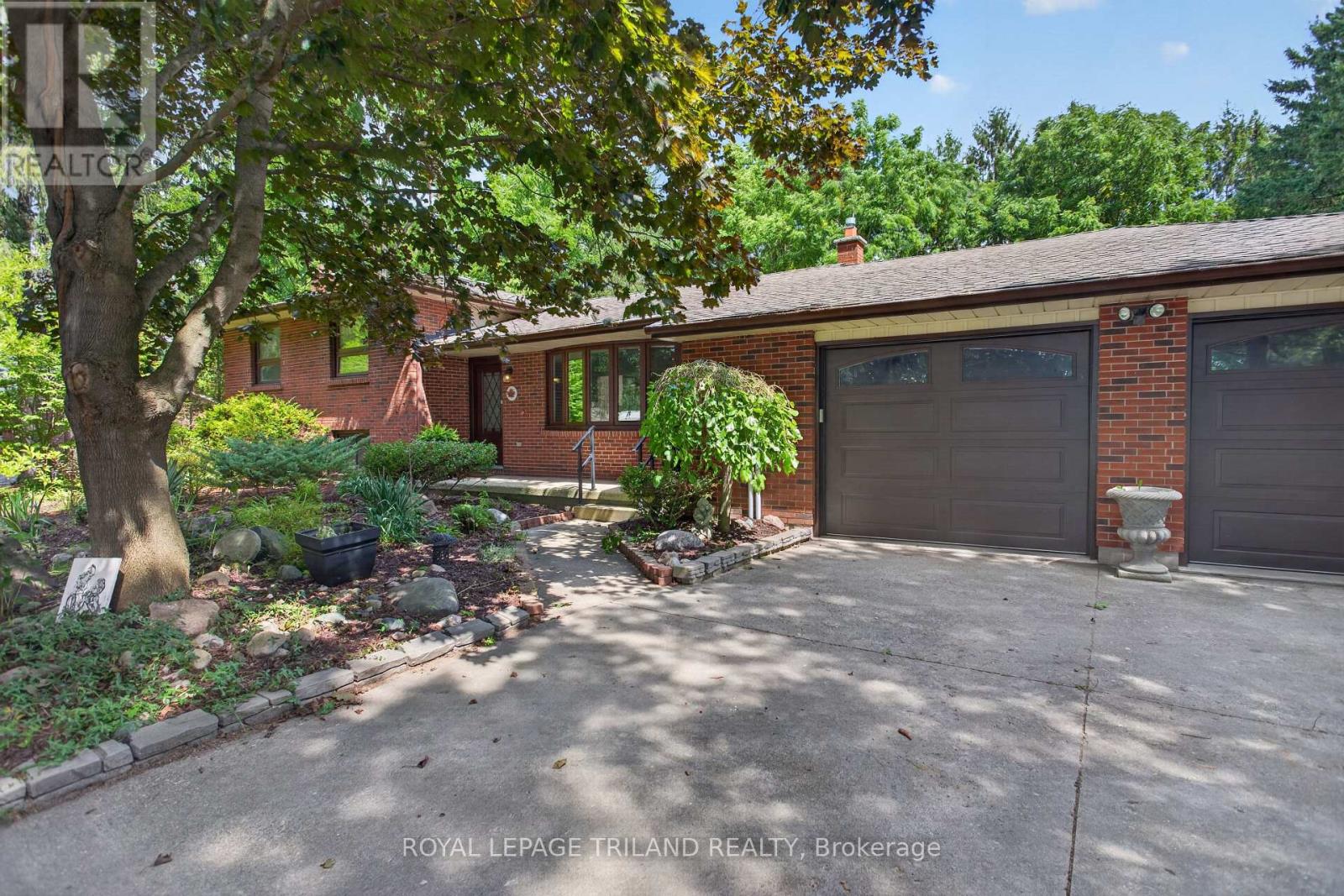 115 SPRINGER STREET - 4