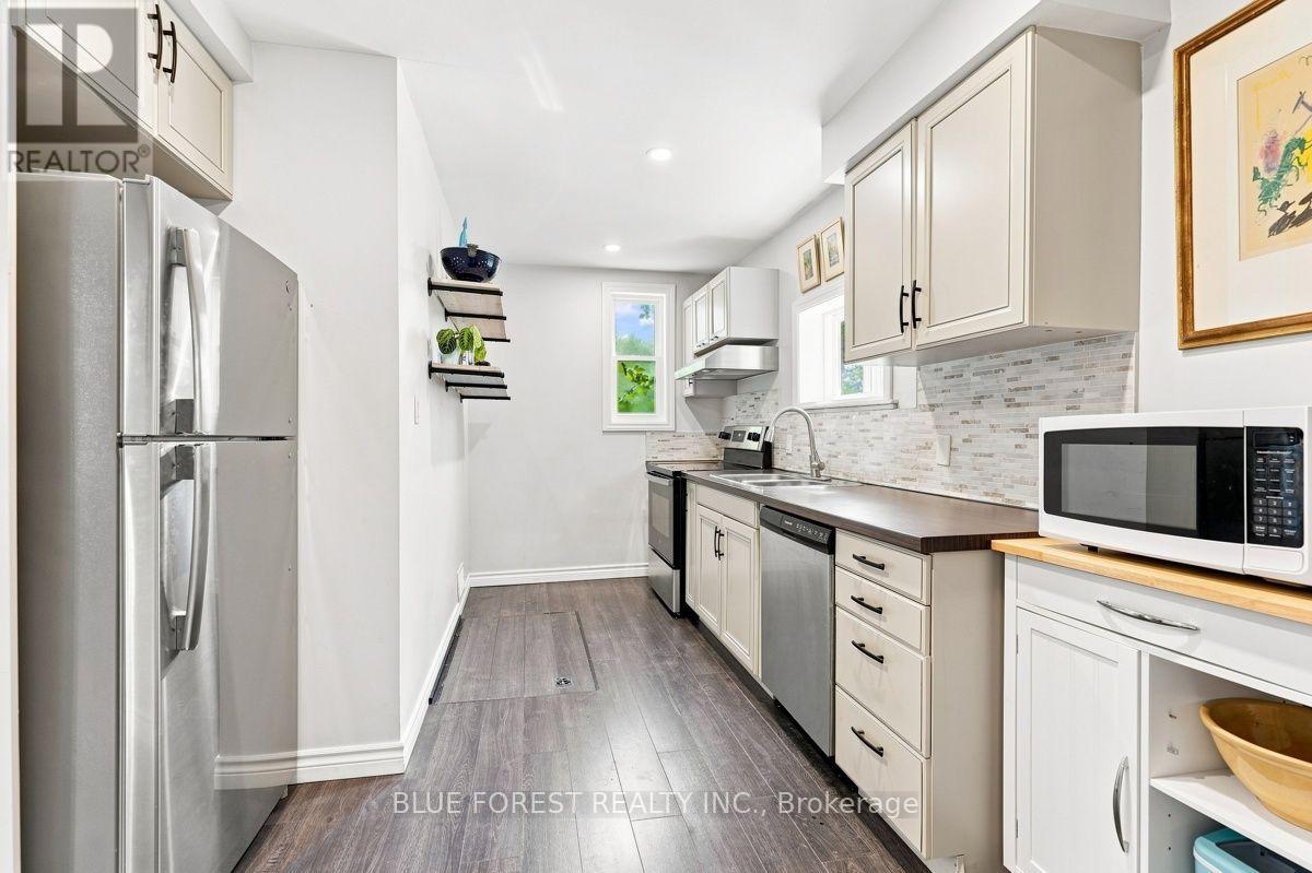 3 MARMORA STREET - Image 10