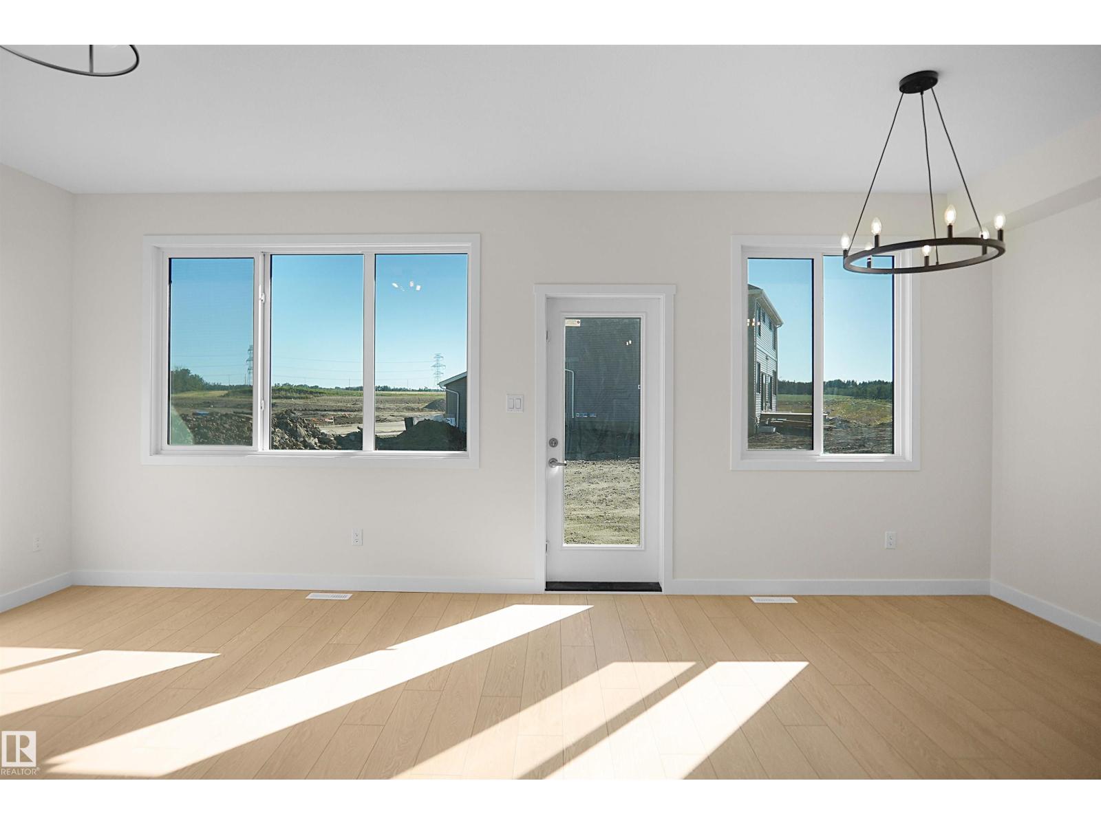 1011 14 AV NW - 7