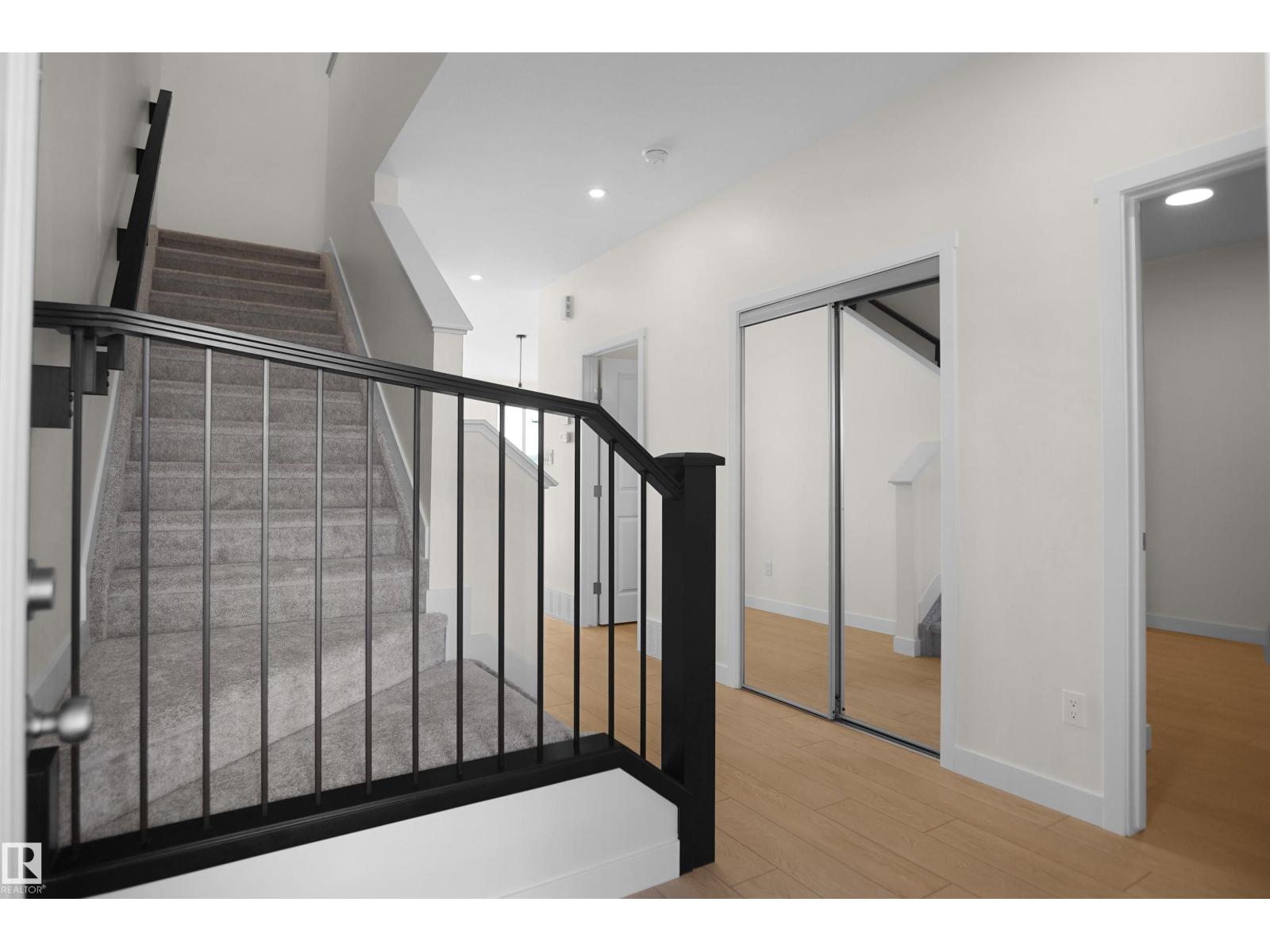 1011 14 AV NW - 4