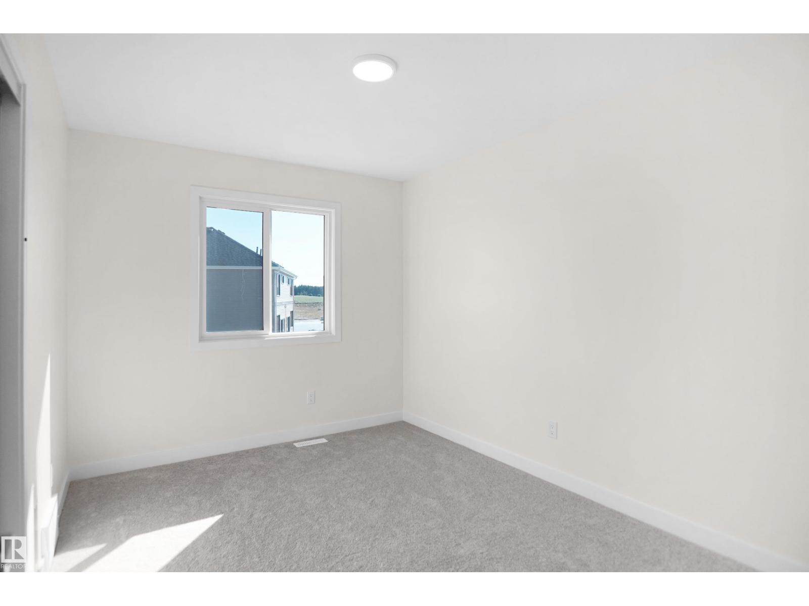 1011 14 AV NW - 27